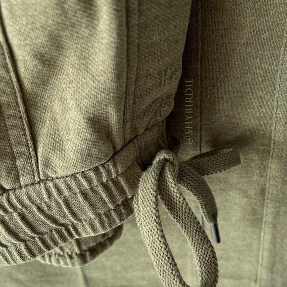 NWT Athleta Farallon Wide Leg Cropped Pant - Picture 6 of 16